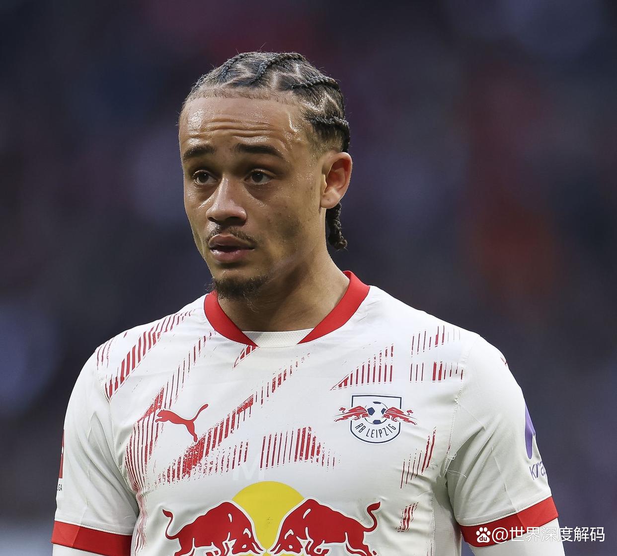 莱比锡训练开放日;窗口期远射贴柱引欢呼;社区盾在即;年轻球员得到机会 莱比锡训练开放日;窗口期远射贴柱引欢呼;社区盾在即;年轻球员得到机会