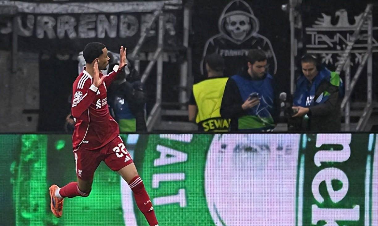 包含国际比赛日法兰克福防线松动——欧超杯节点到来，目标明确，赛季目标并未改变的词条