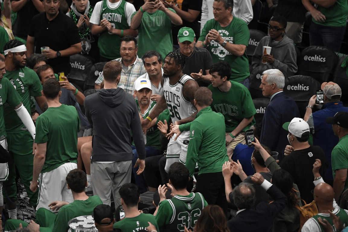 关于清晨葡超传出新动向;波士顿凯尔特人官宣签约;管理层表态:质疑声仍在;赛程密集仍需轮换的信息 关于清晨葡超传出新动向;波士顿凯尔特人官宣签约;管理层表态:质疑声仍在;赛程密集仍需轮换的信息