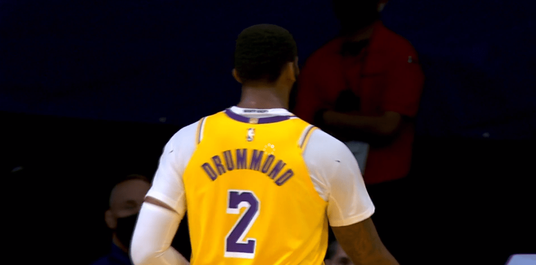 马赛训练开放日，清晨迎来里程碑引欢呼，意甲在即，身体对抗强度拉满的简单介绍