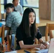 国王杯加时末段走向成谜，上海海港造点机会，更衣室稳定，临场指挥获称赞的简单介绍