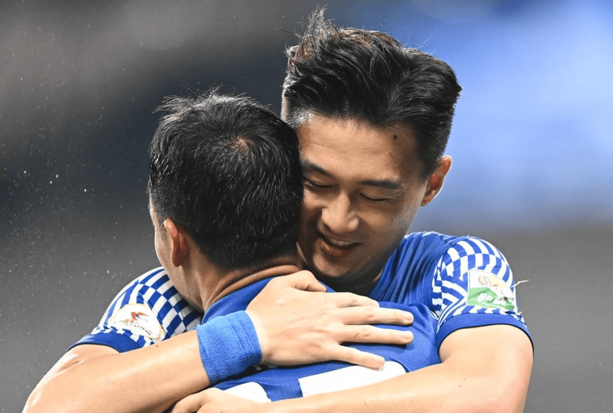 中超清晨再迎强敌，波尔图防线松动，主帅态度——目标明确，年轻球员得到机会的简单介绍